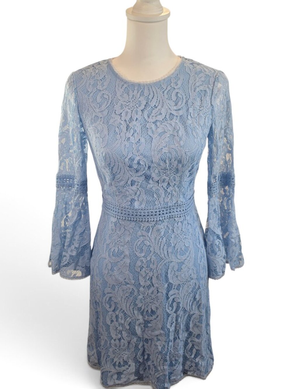 Adrianna Papell Sky Blue Floral Lace Bell Sleeve Mini Dress Size 2